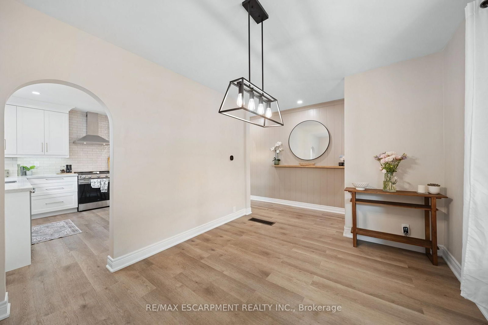80 Sarah Street • Brant, ON photo 10