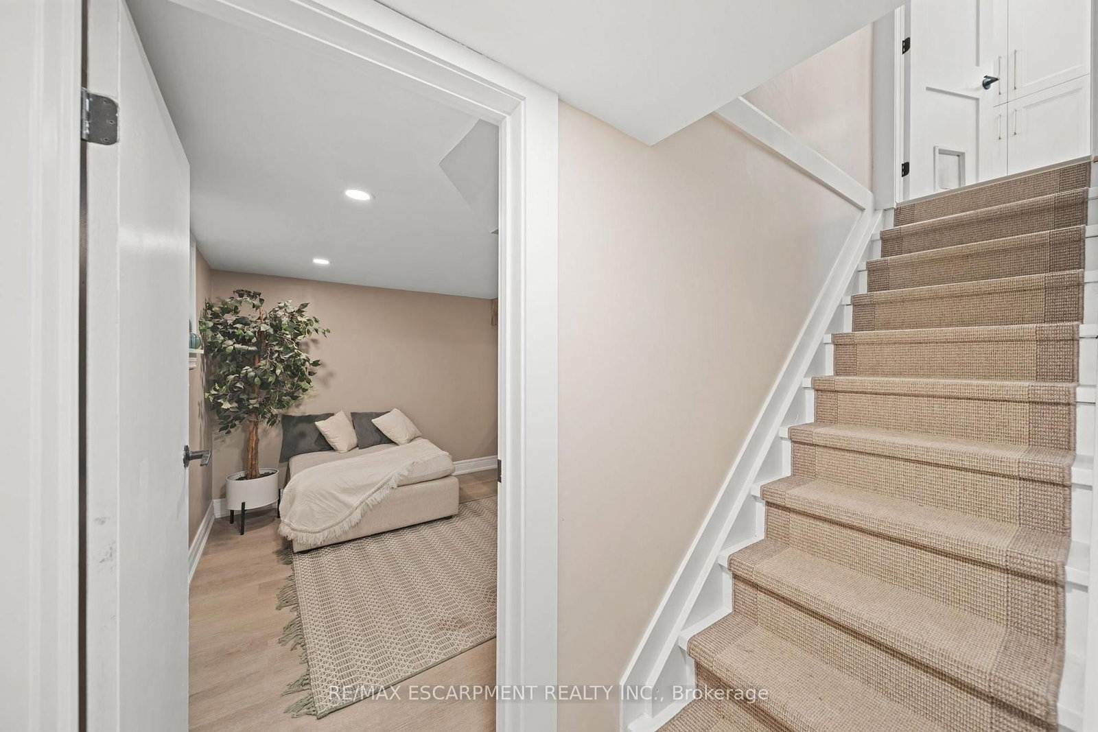 80 Sarah Street • Brant, ON photo 29