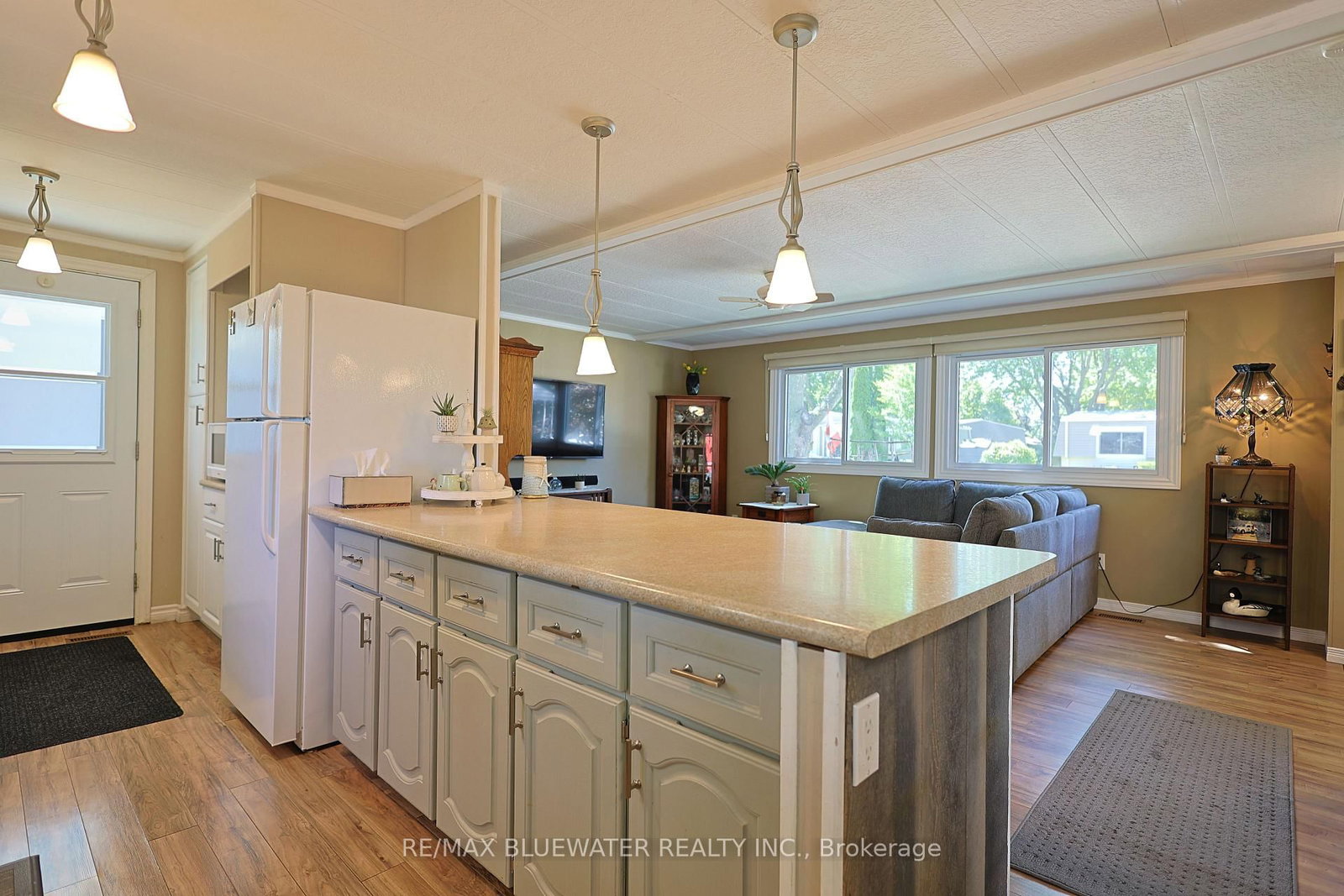 95 Shannon Boulevard • South Huron, ON photo 20