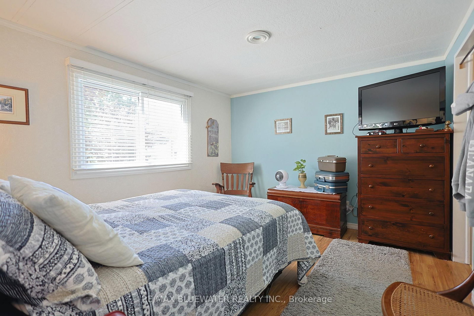 95 Shannon Boulevard • South Huron, ON photo 30