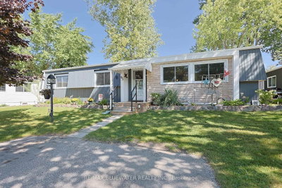 95 Shannon Boulevard • South Huron, ON photo 9