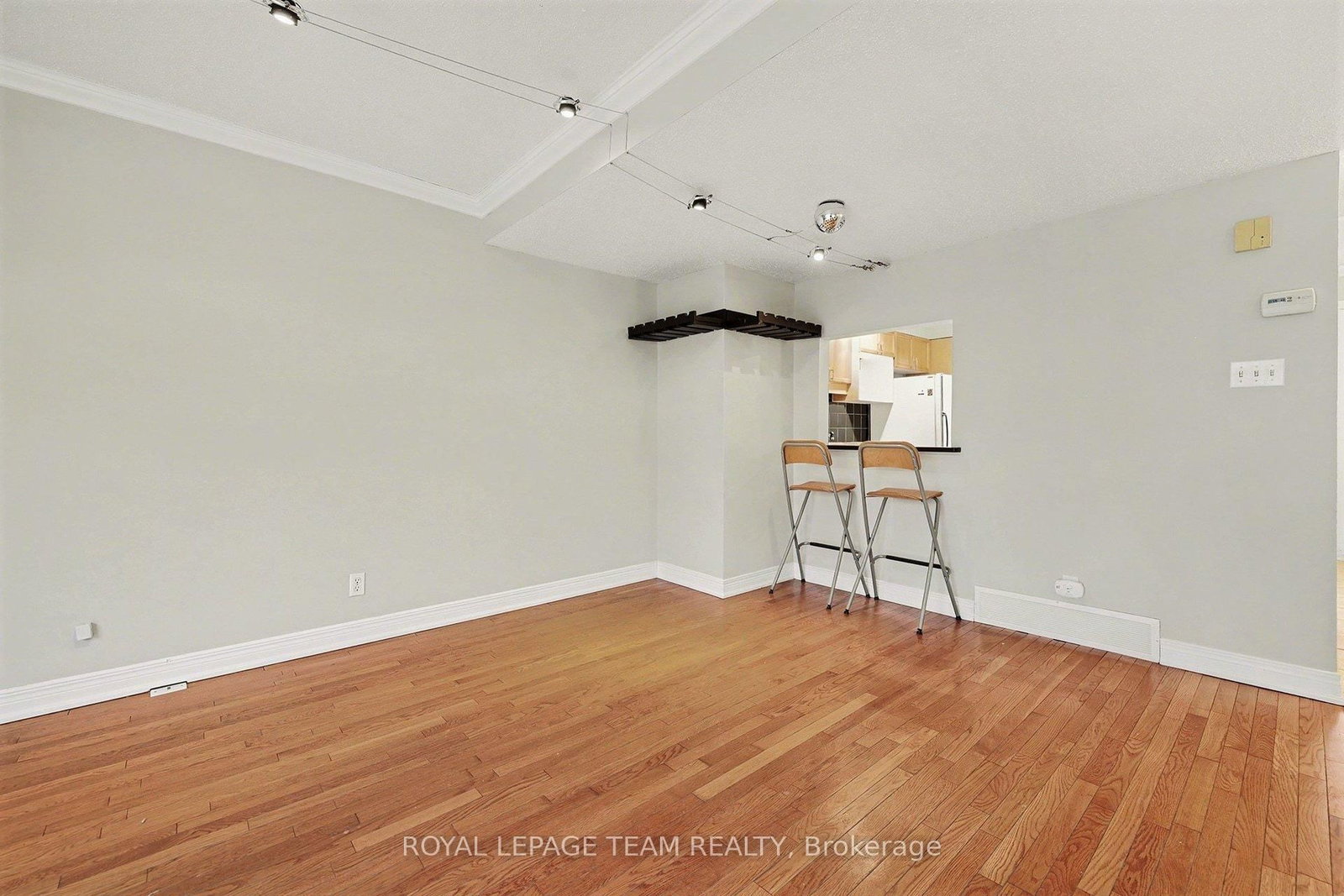 187 MONTEREY Drive • Ottawa, ON photo 20