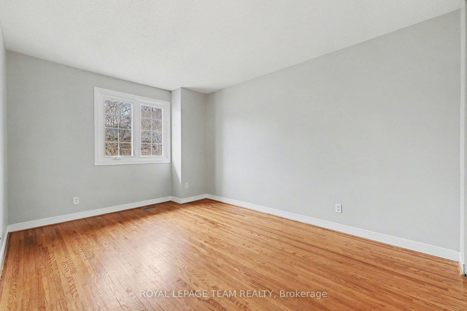 187 MONTEREY Drive • Ottawa, ON photo 24