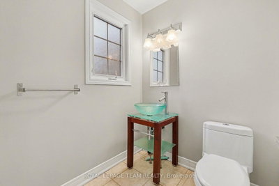 187 MONTEREY Drive • Ottawa, ON photo 3