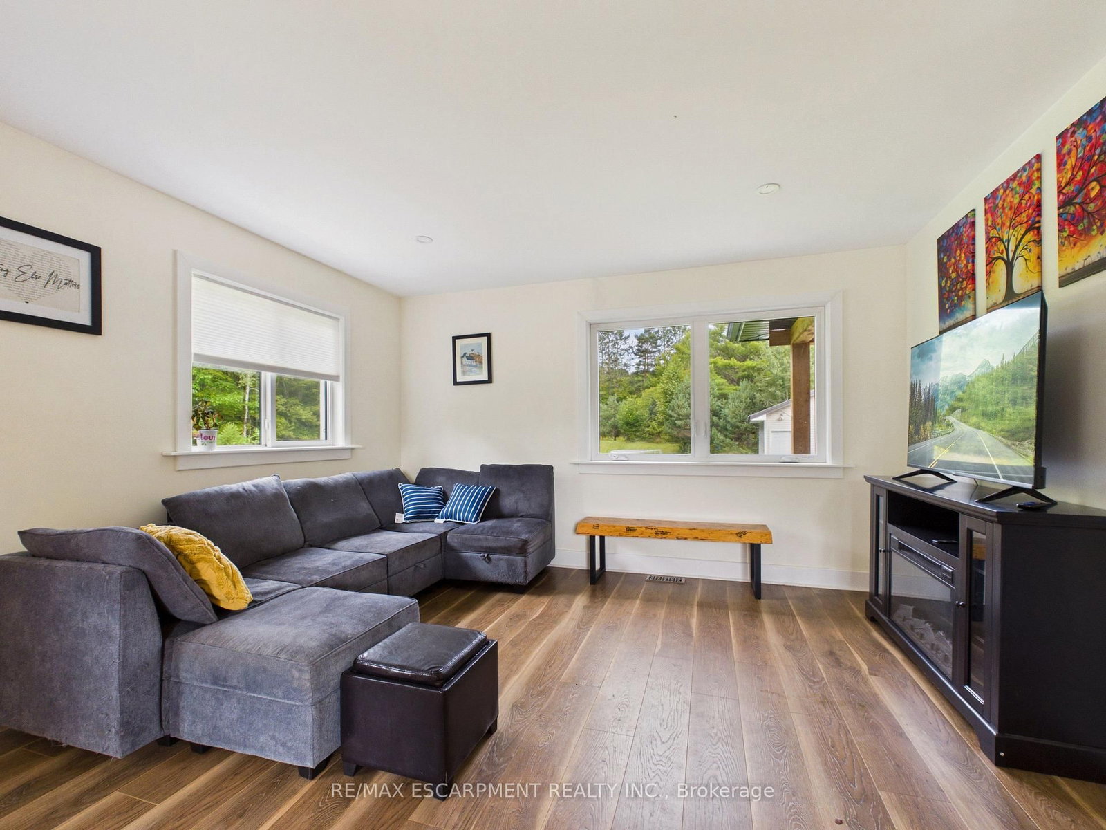 400 Raymond Road • Muskoka Lakes, ON photo 12
