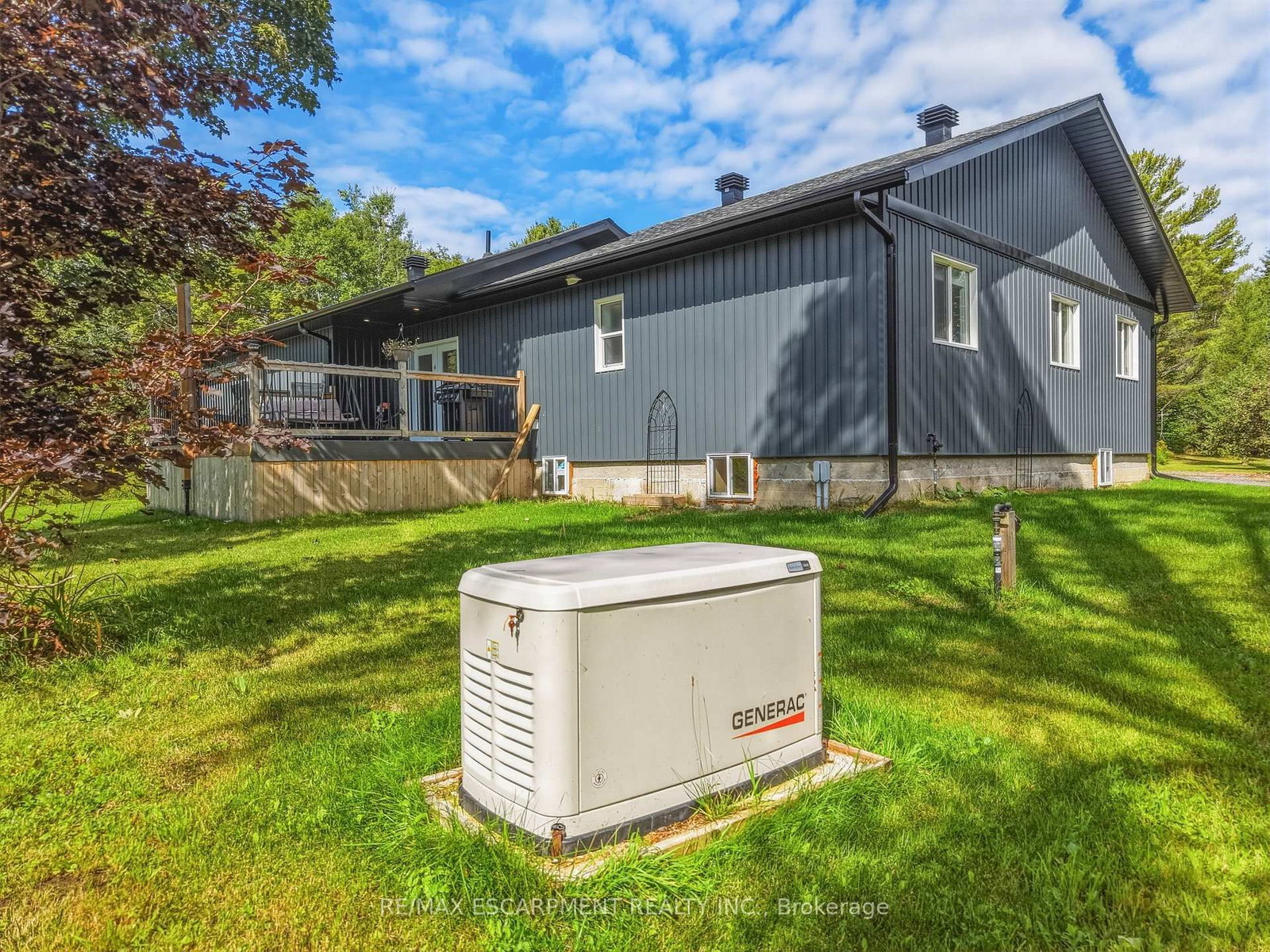 400 Raymond Road • Muskoka Lakes, ON photo 29