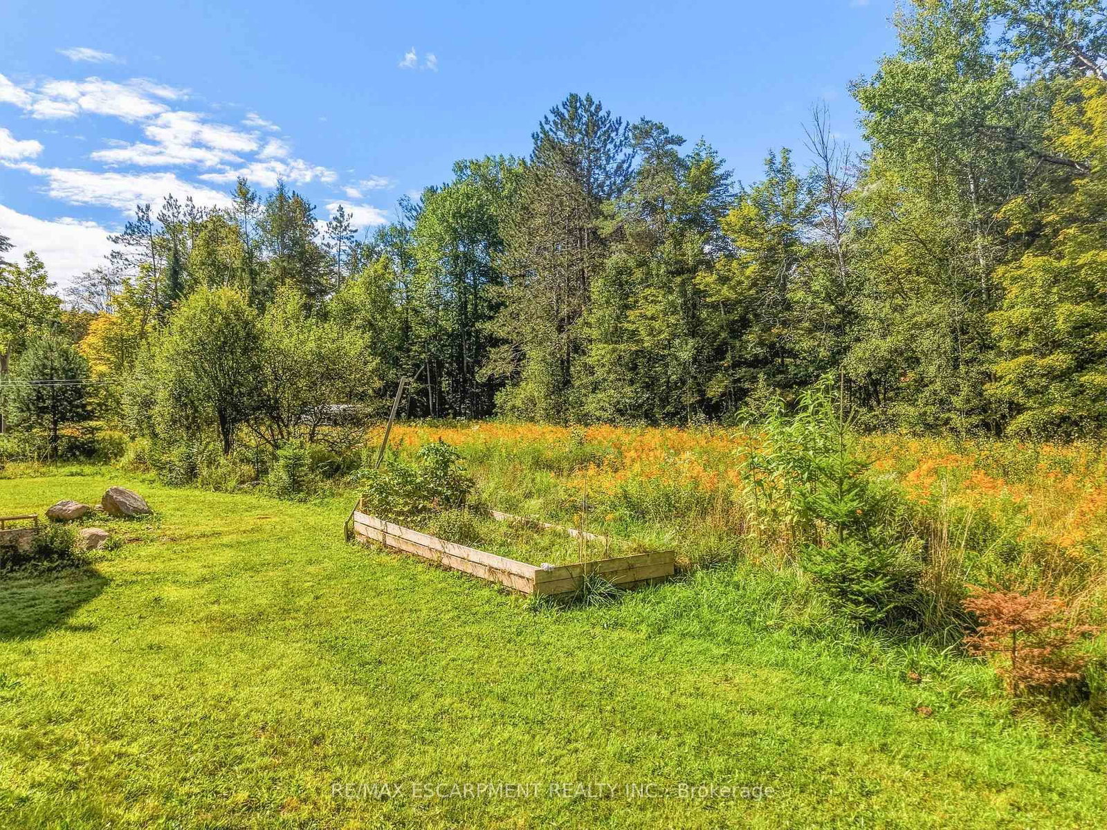 400 Raymond Road • Muskoka Lakes, ON photo 31