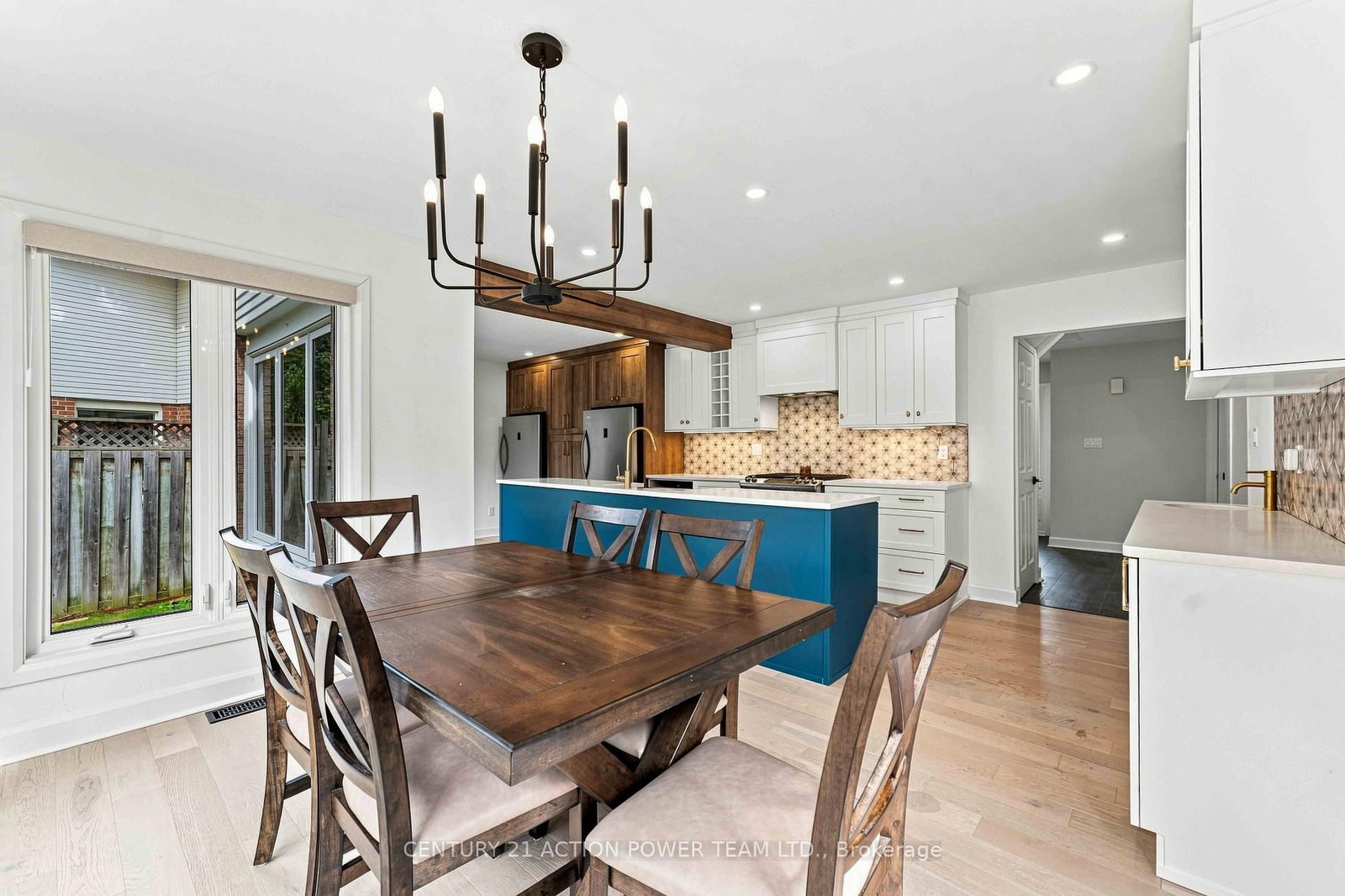 6179 VOYAGEUR Drive • Orleans, ON photo 5