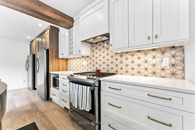 6179 VOYAGEUR Drive • Orleans, ON photo 9
