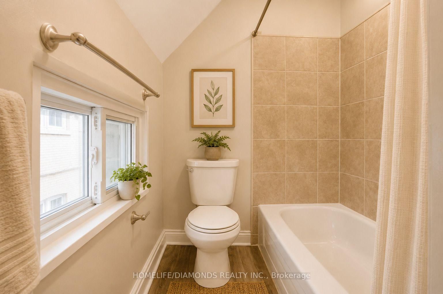 338 HAMILTON Road • London East, ON photo 14