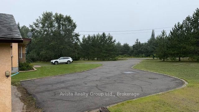232 Nicholetts Rd Road