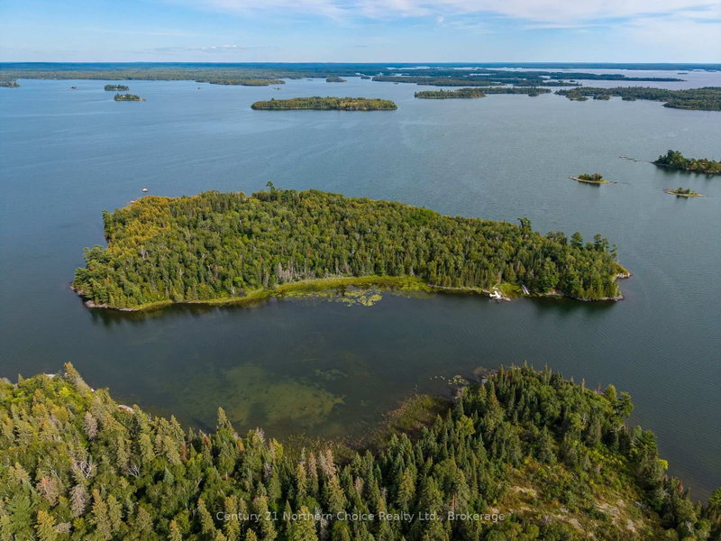 JO153 SHOAL LAKE Island