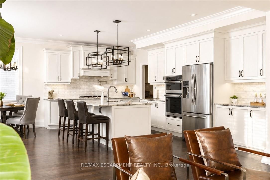 41 Creanona Boulevard • Hamilton, ON photo 5