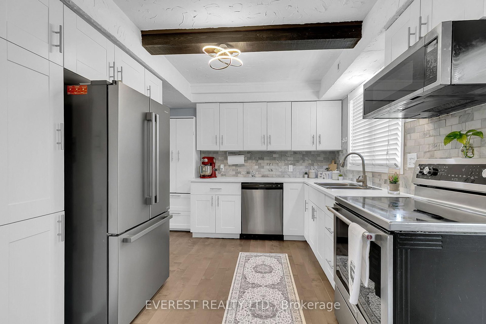 3992 Longfellow Avenue • Windsor, ON photo 12
