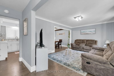 3992 Longfellow Avenue • Windsor, ON photo 5