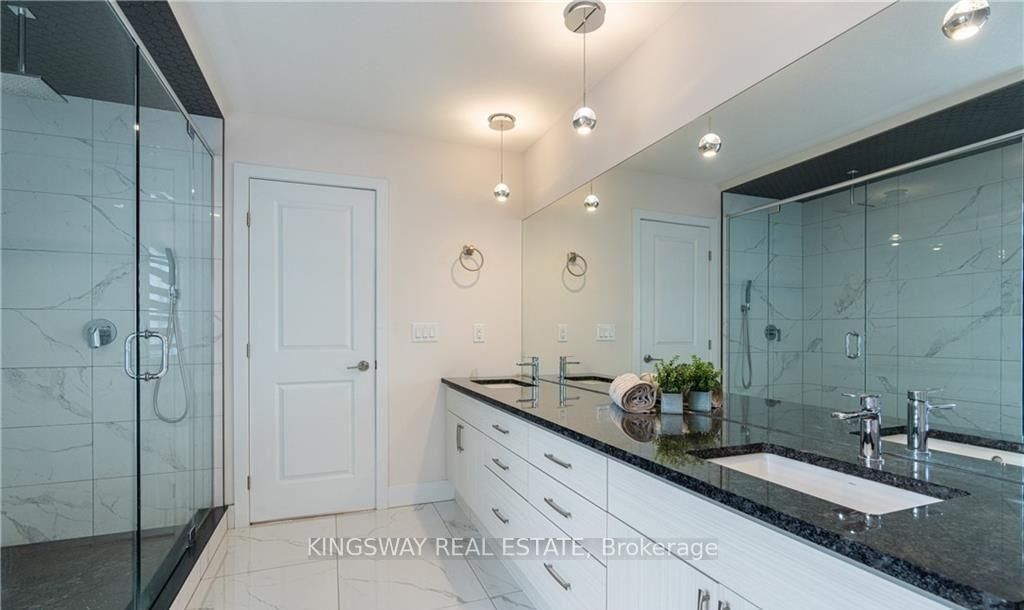 2255 CONSTANCE Avenue • London South, ON photo 17