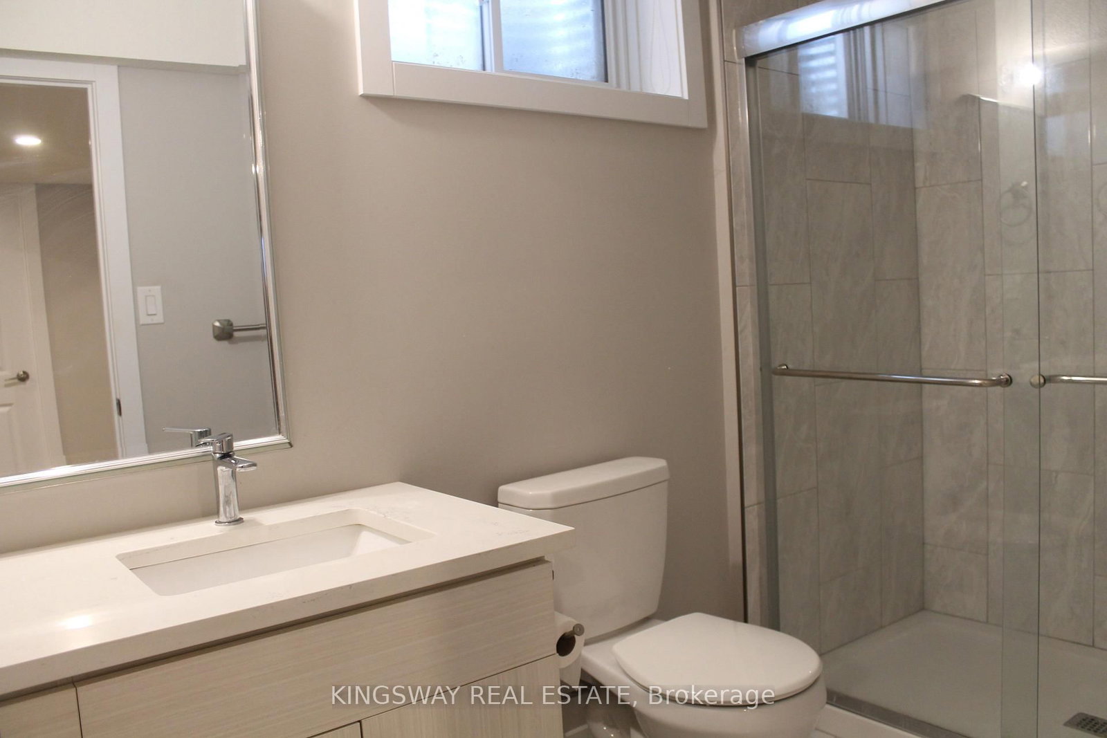 2255 CONSTANCE Avenue • London South, ON photo 28
