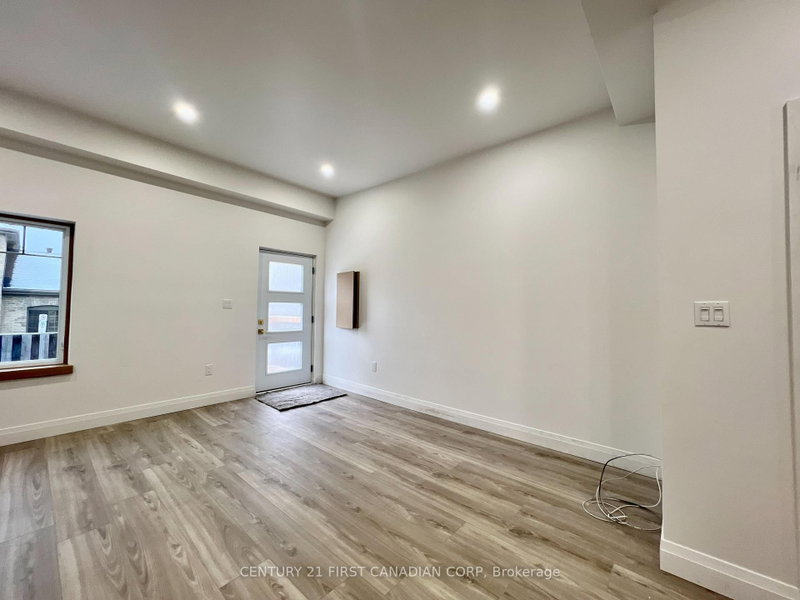 2 - 166 Central Avenue
