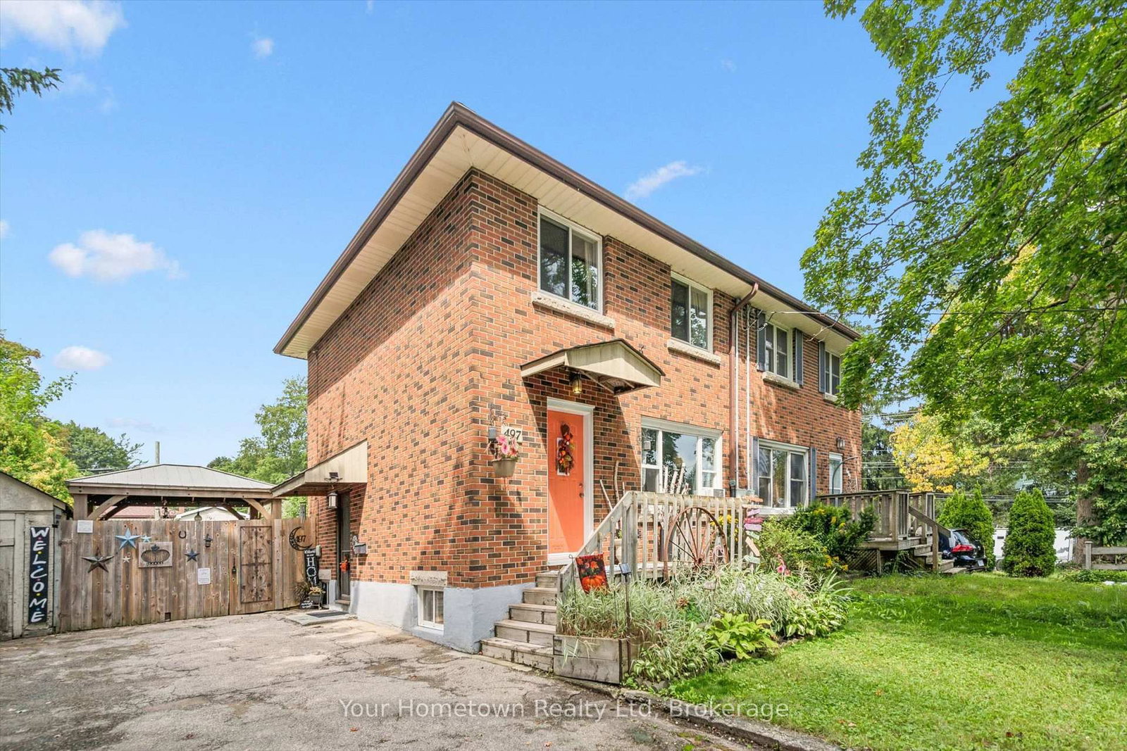 497 St Patrick Street E • Centre Wellington, ON photo 2