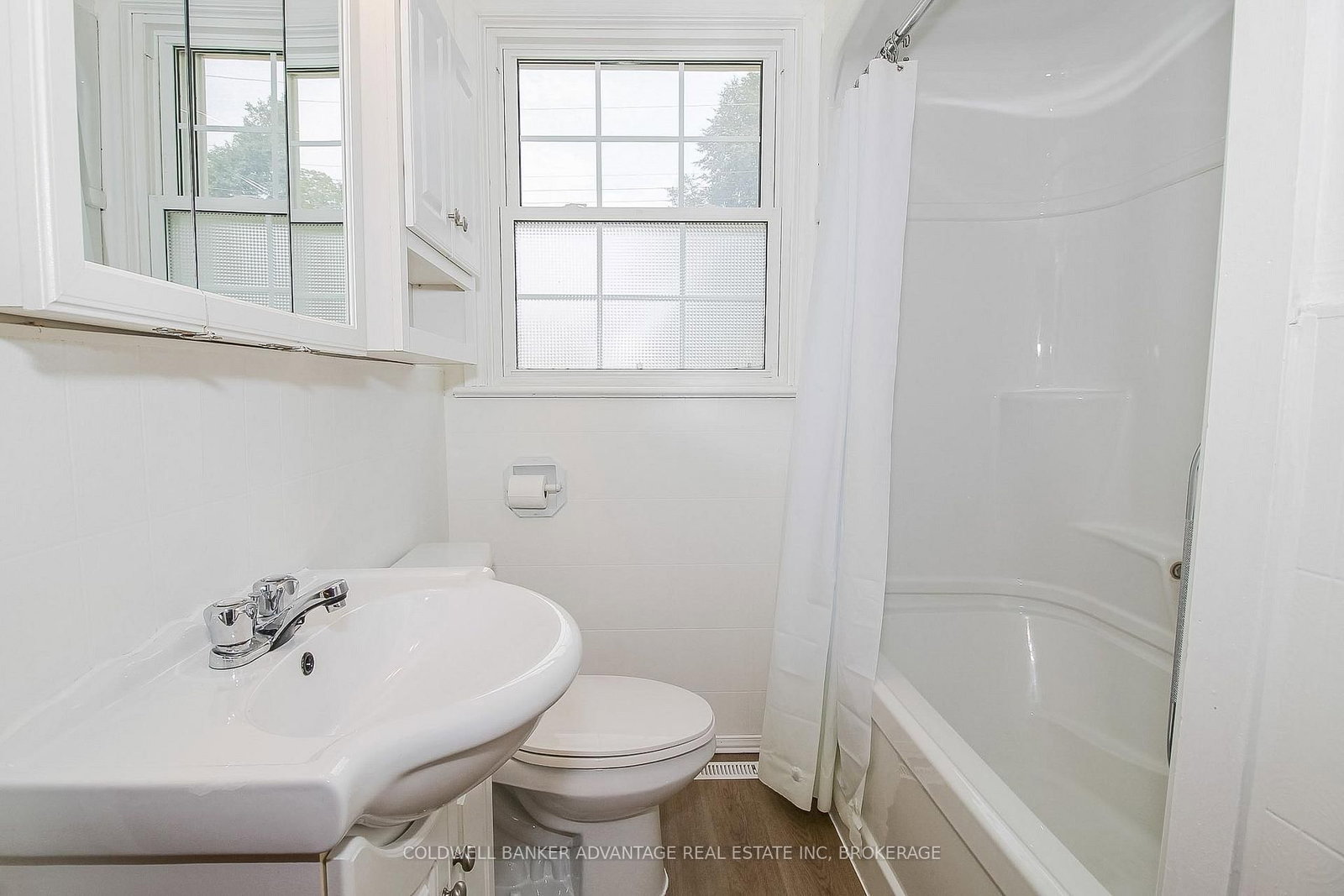 28 Marshall Avenue • Welland, ON photo 19