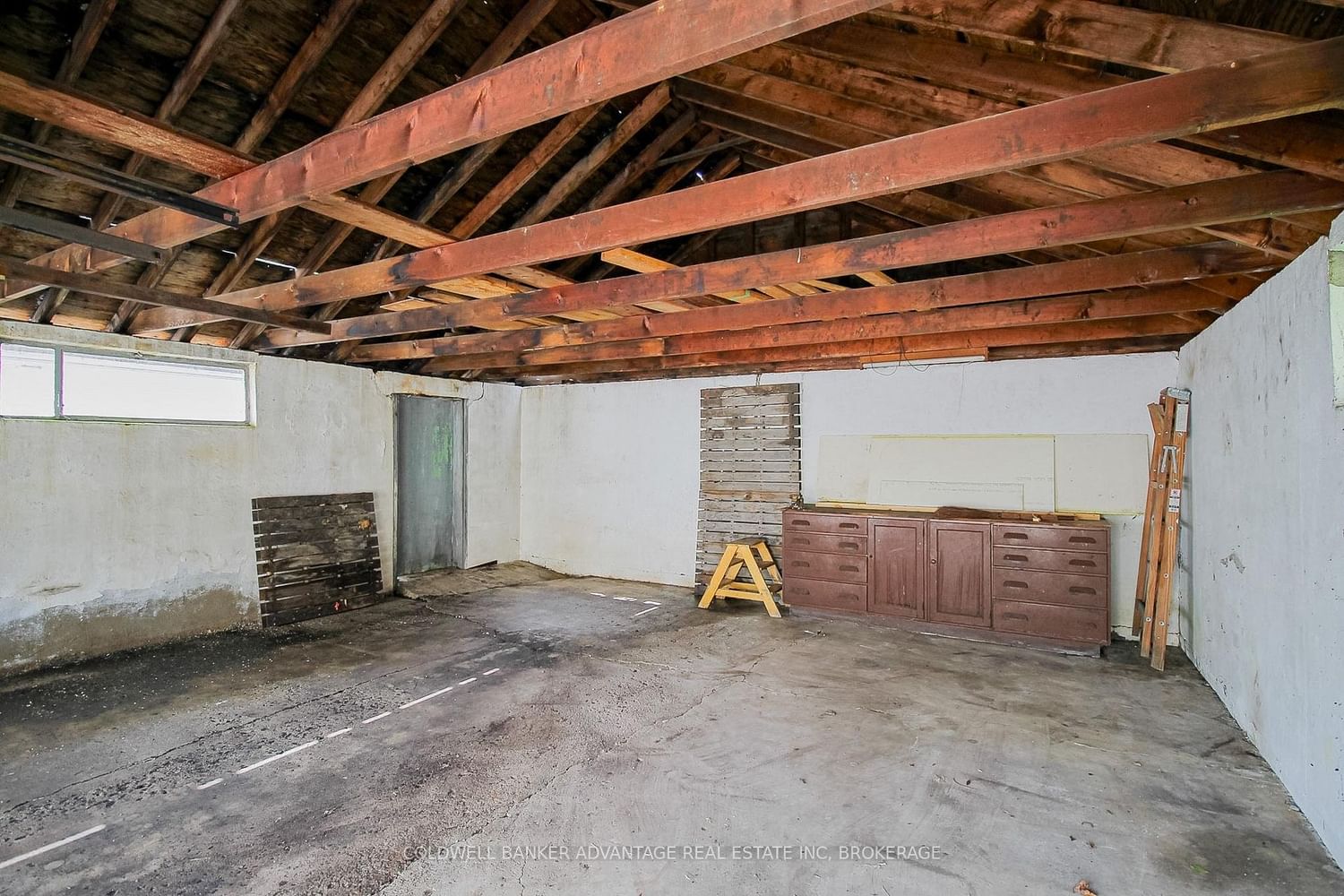 28 Marshall Avenue • Welland, ON photo 35