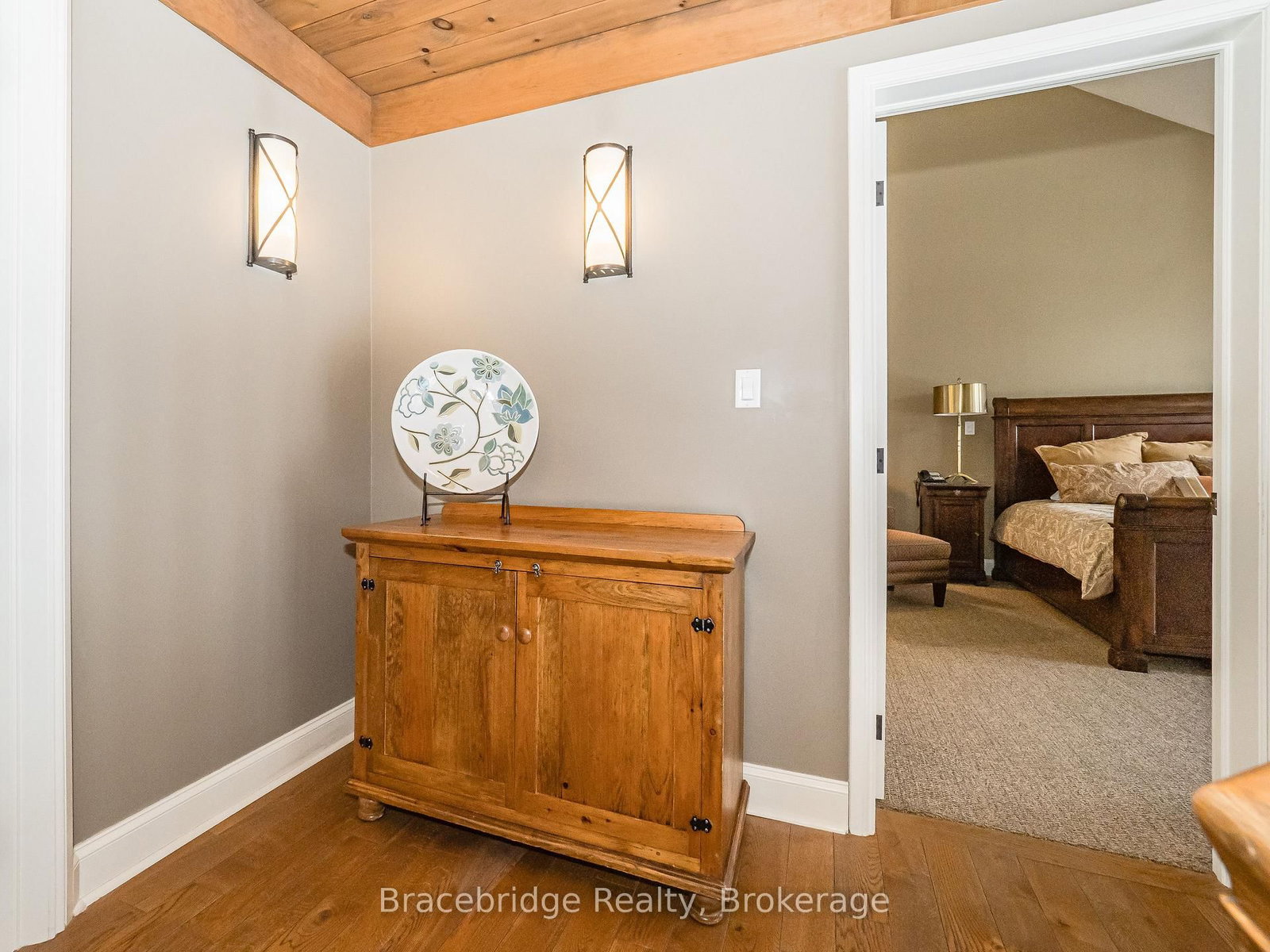 3876 Muskoka Rd 118 Highway W • #Sandfield 5 W10 • Muskoka Lakes, ON photo 16