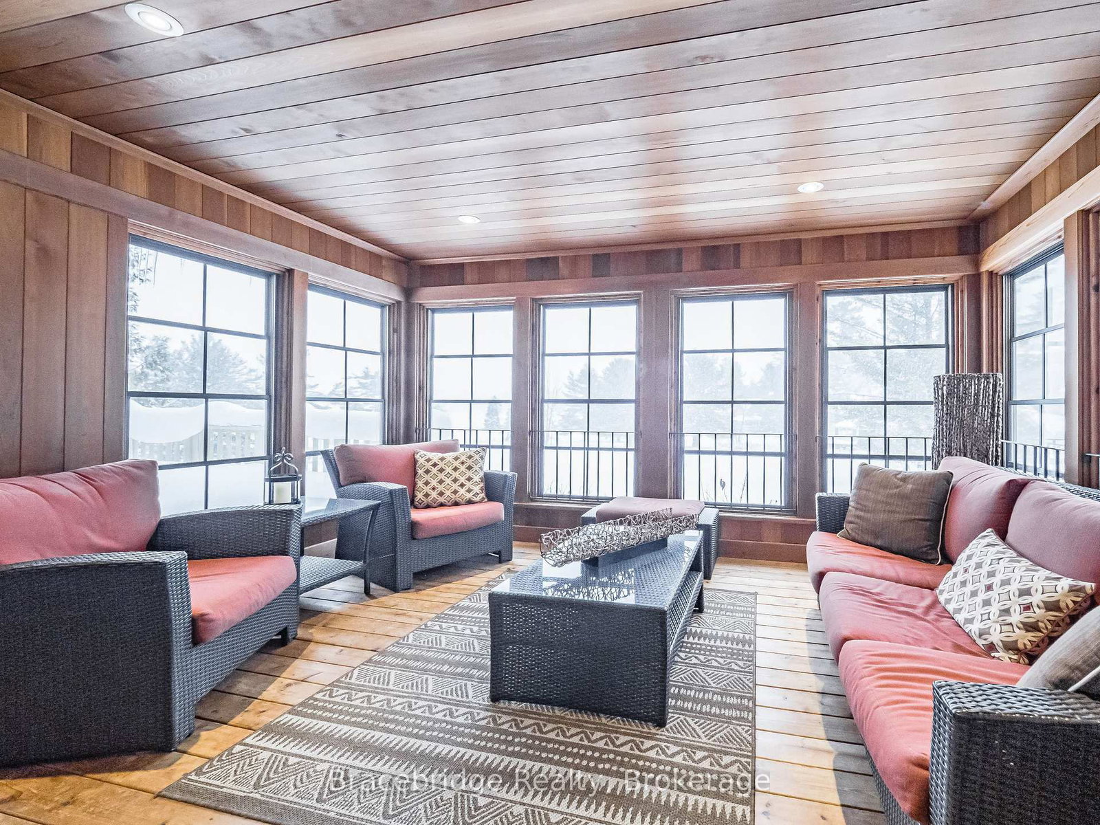 3876 Muskoka Rd 118 Highway W • #Sandfield 5 W10 • Muskoka Lakes, ON photo 32