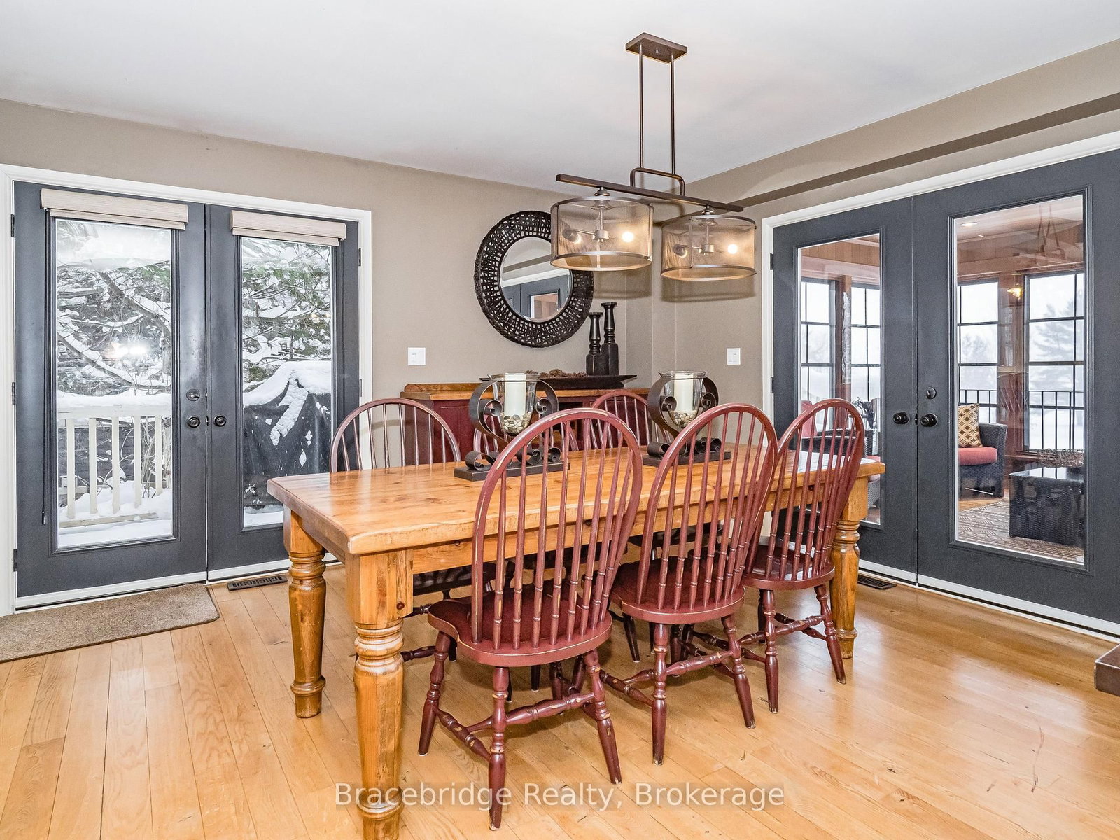 3876 Muskoka Rd 118 Highway W • #Sandfield 5 W10 • Muskoka Lakes, ON photo 6