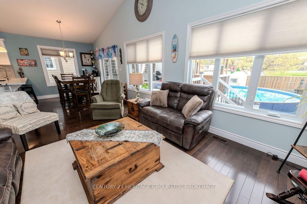 1103 Crossfield Avenue • Kingston, ON photo 12