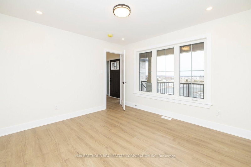 240 Trudeau Crescent