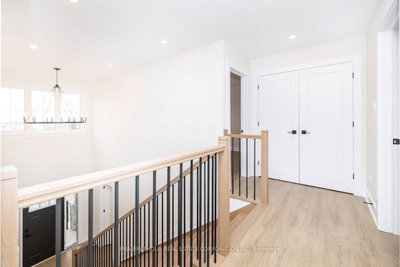 240 Trudeau Crescent • Russell, ON photo 9
