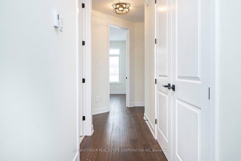 220 Trudeau Crescent