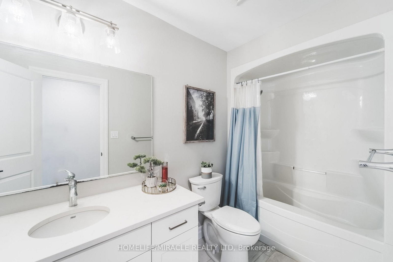 245 Tamarack Boulevard • Woodstock, ON photo 38