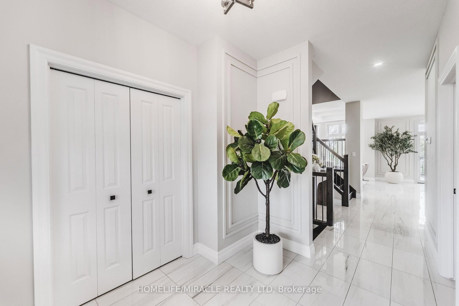 245 Tamarack Boulevard • Woodstock, ON photo 45