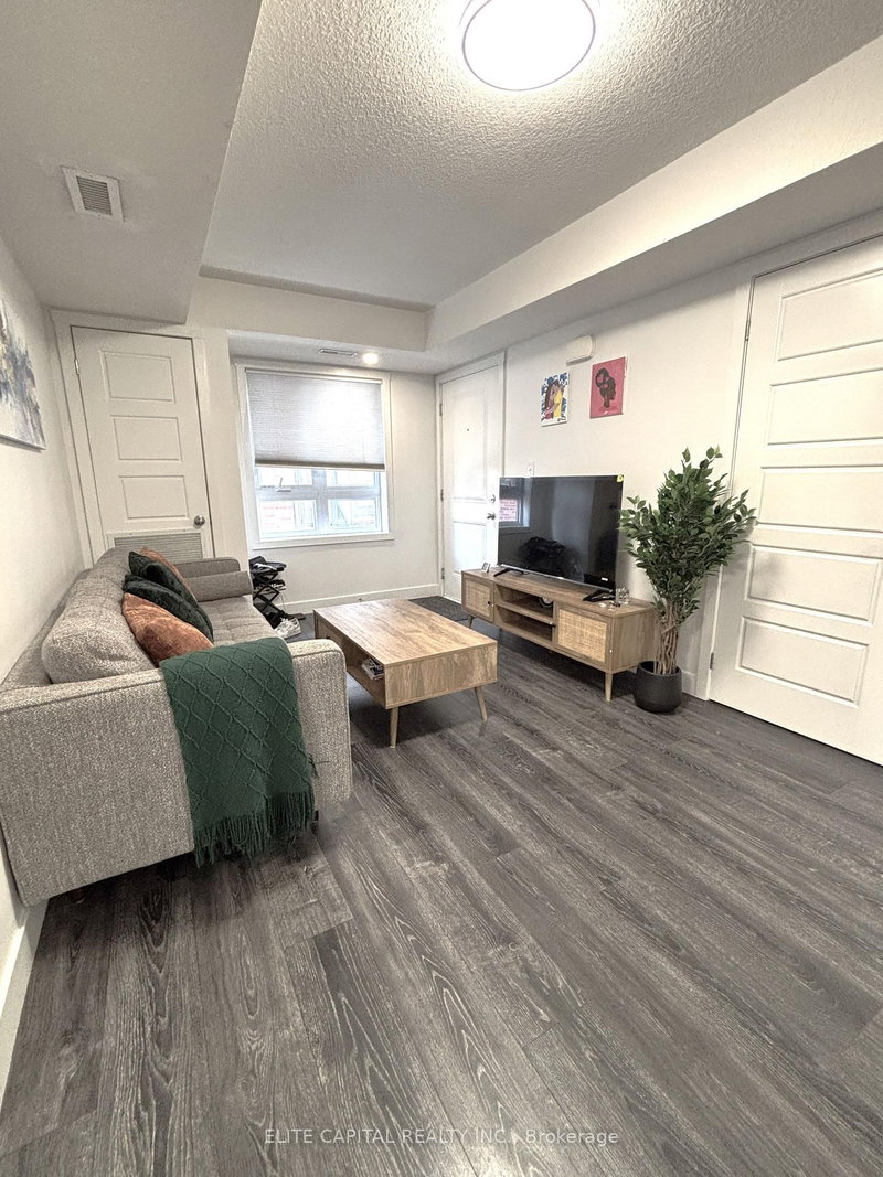 A6 - 361 Lancaster Street W