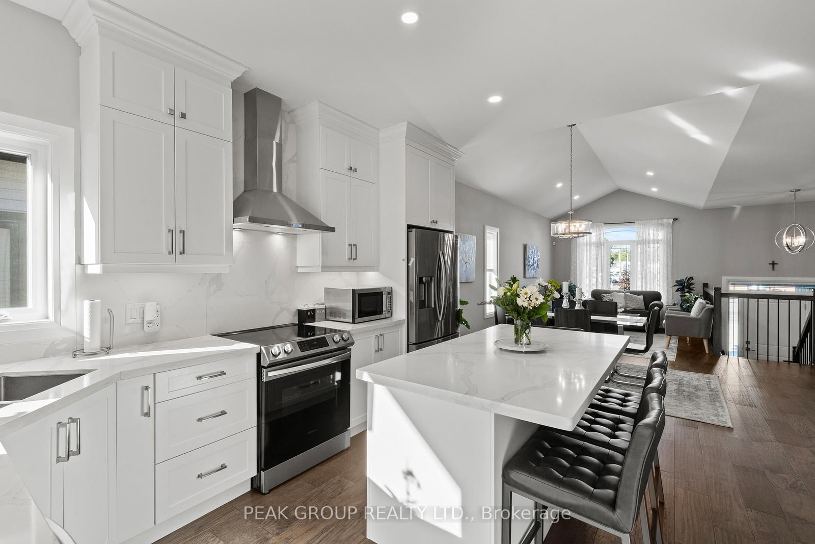 398 AQUEDUCT Street • Welland, ON photo 16