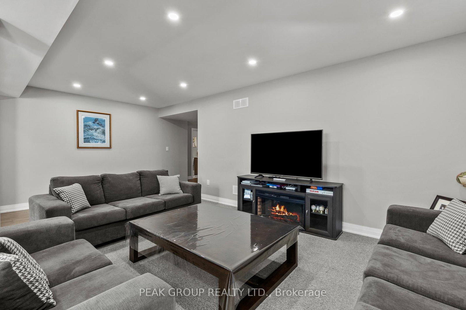 398 AQUEDUCT Street • Welland, ON photo 28