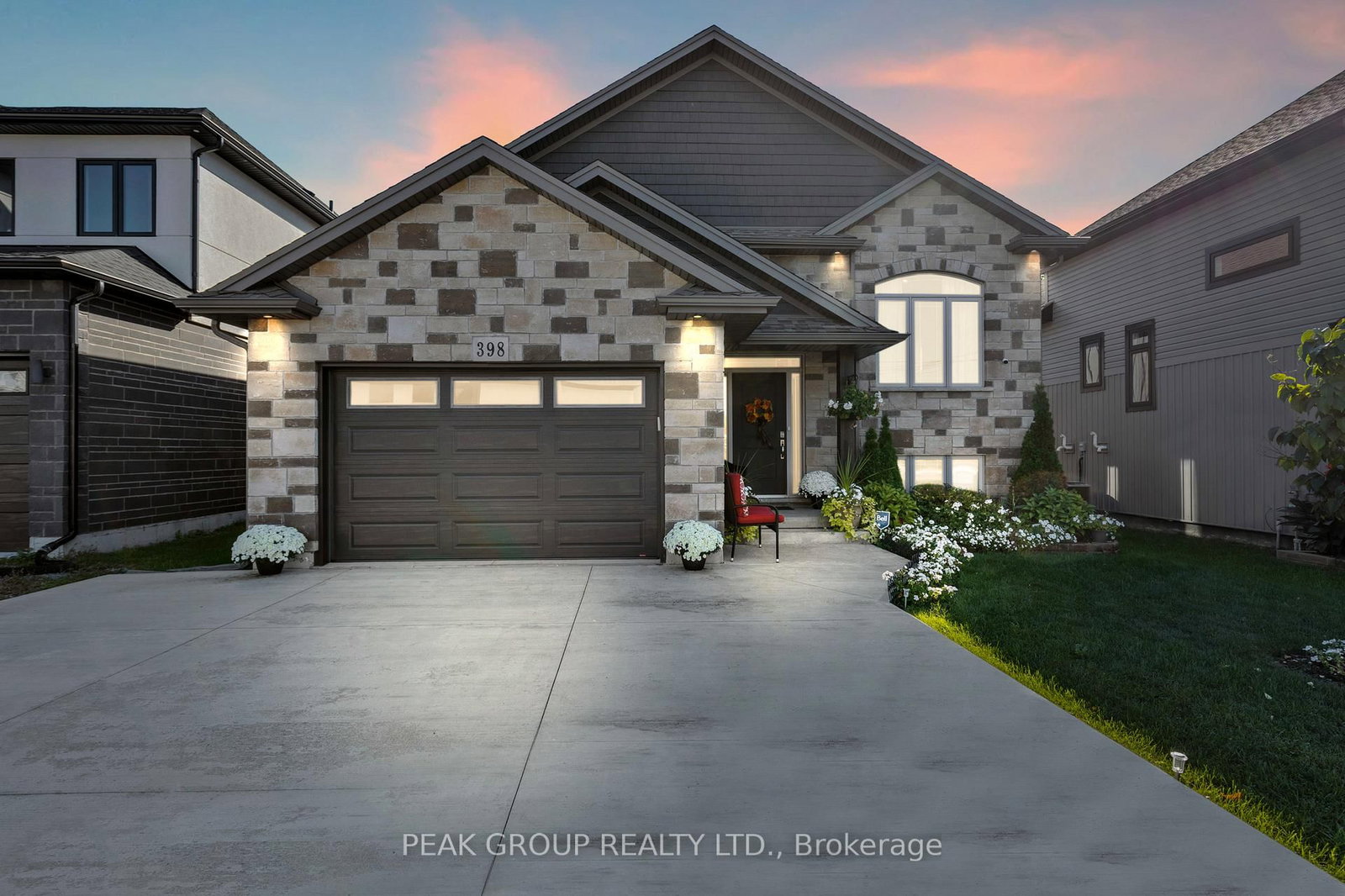 398 AQUEDUCT Street • Welland, ON photo 44
