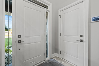 398 AQUEDUCT Street • Welland, ON photo 5