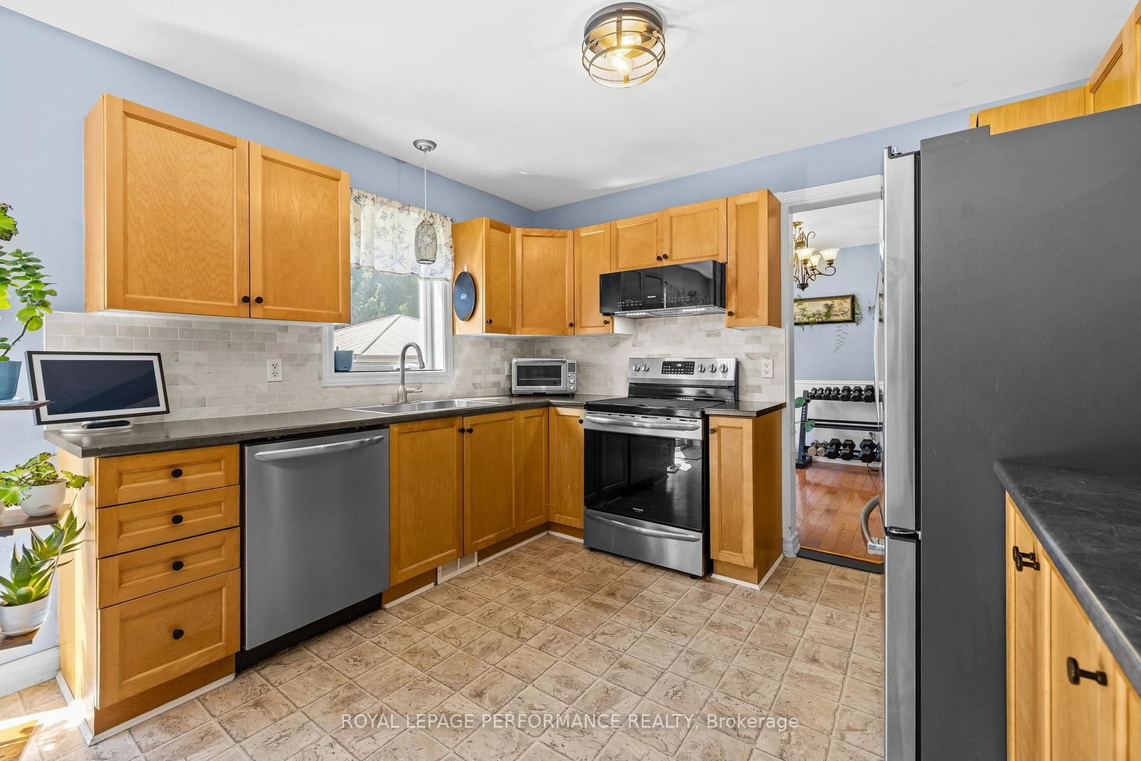 407 Centenaire Street • Russell, ON photo 12