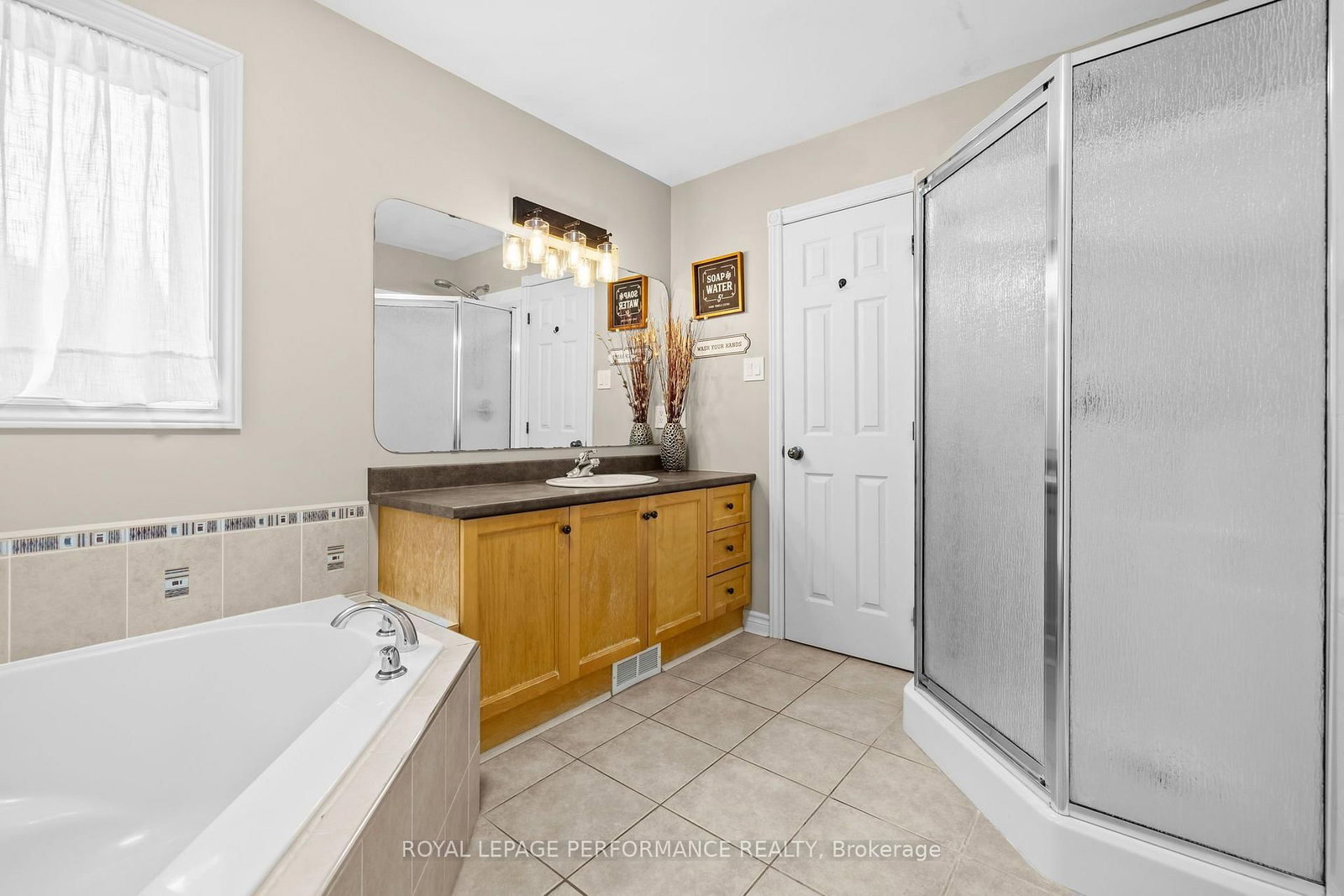 407 Centenaire Street • Russell, ON photo 22