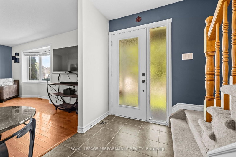 407 Centenaire Street