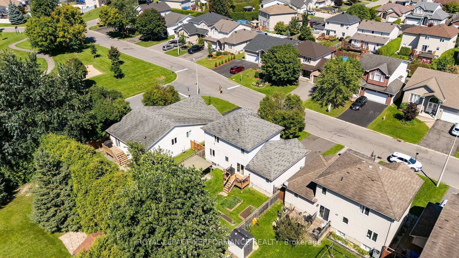 407 Centenaire Street • Russell, ON photo 33