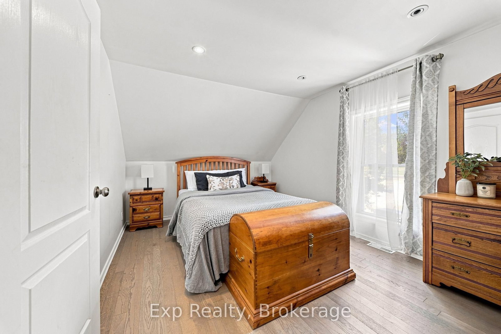 101 Main Street • Brighton, ON photo 30