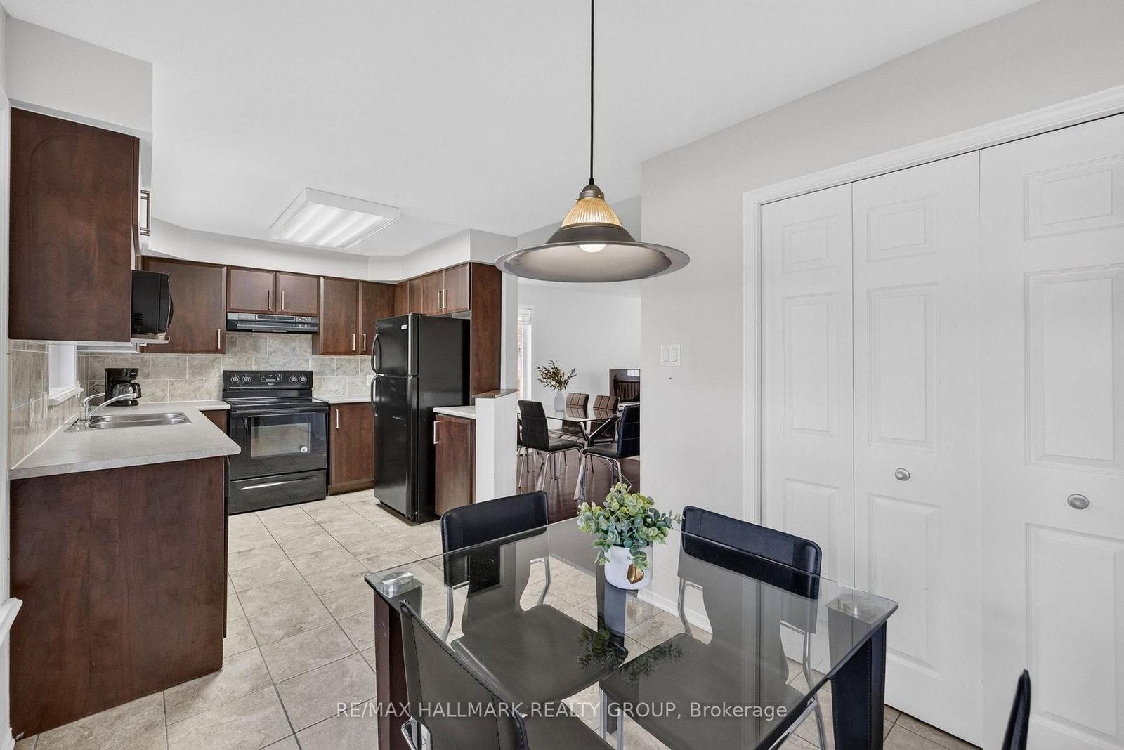 70 Edenvale Drive • #161 • Ottawa, ON photo 13