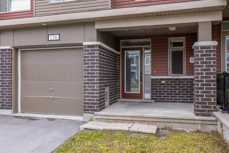 136 Lanceleaf Way