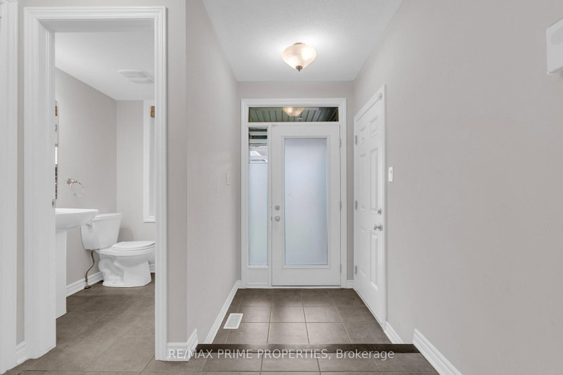 136 Lanceleaf Way photo 5