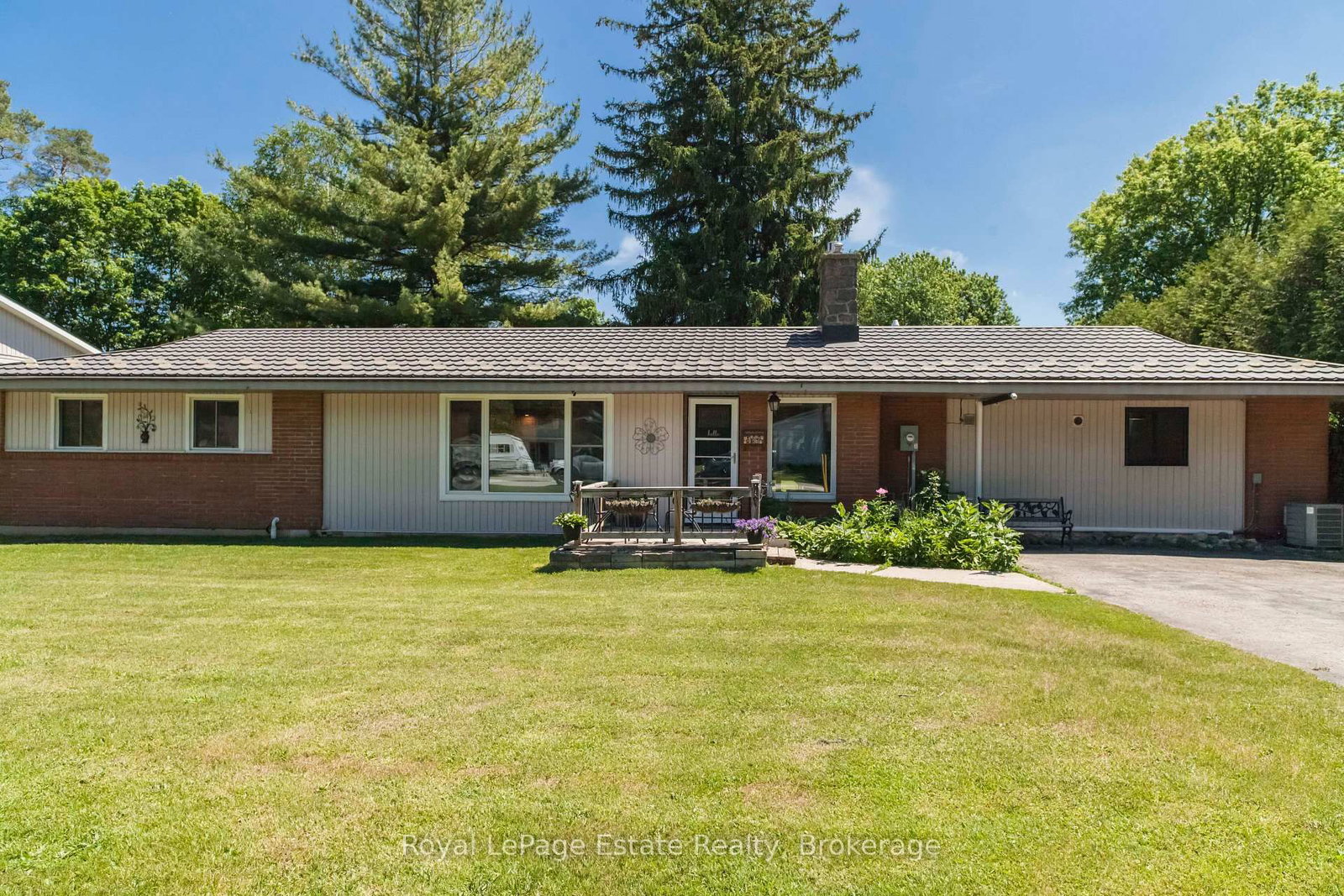 497 Elizabeth Street • South Bruce Peninsula, ON photo 11