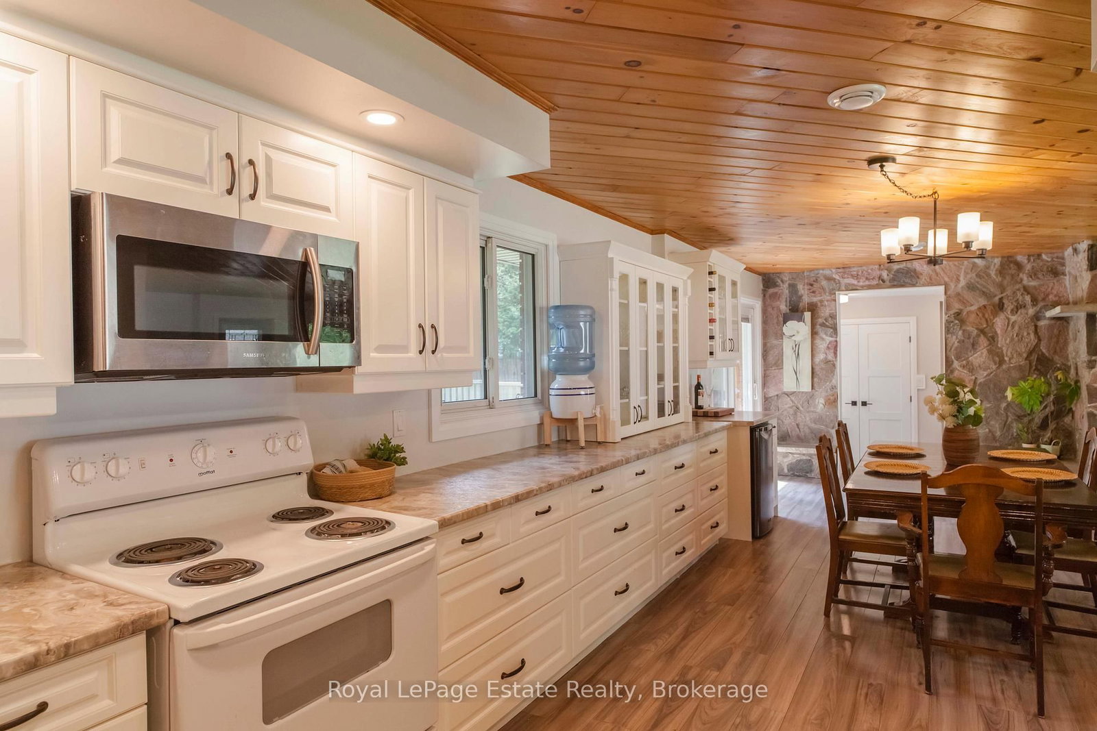 497 Elizabeth Street • South Bruce Peninsula, ON photo 21
