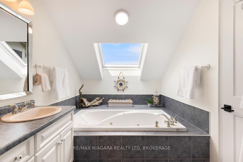 7 Lakeside Drive • #66 • St. Catharines, ON photo 22